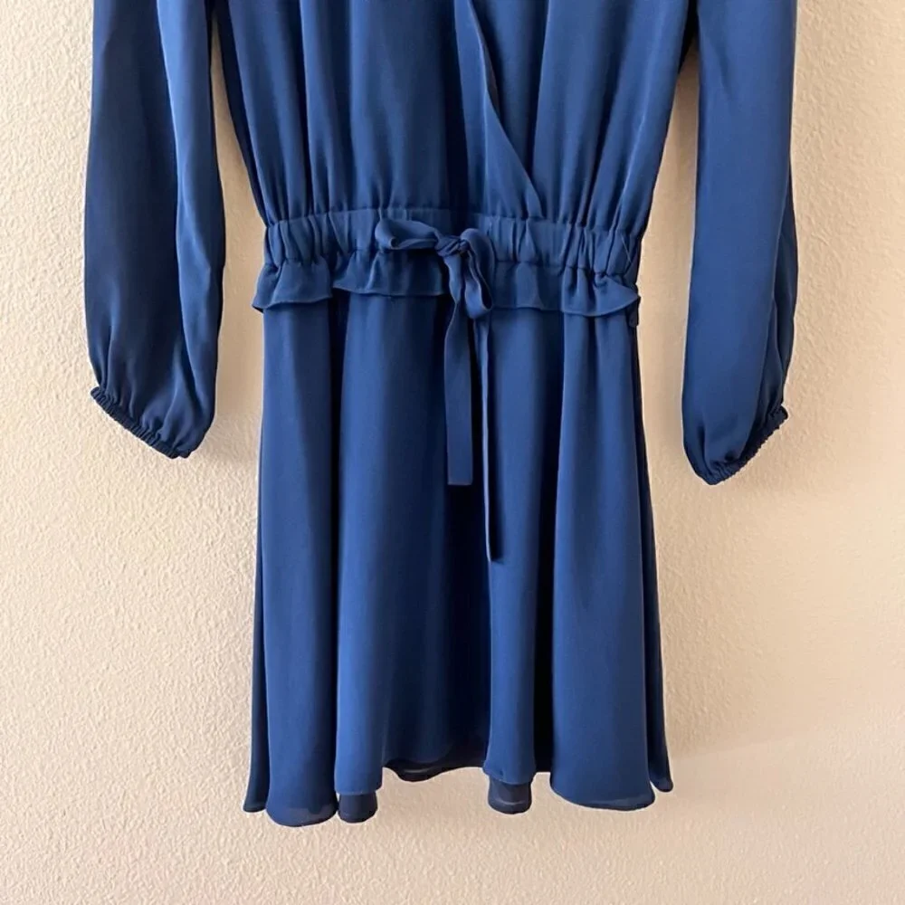 Rebecca Minkoff Navy Blue Silk Long Sleeve Faux Wrap Mini Dress US 2 - Picture 4 of 7